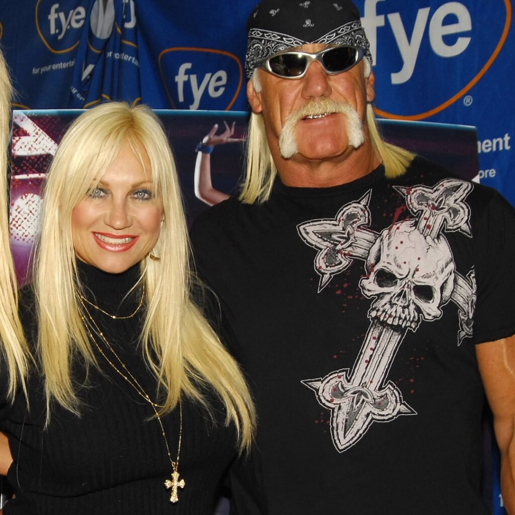 Linda Hogan Reacts to Hulk Hogan's Death