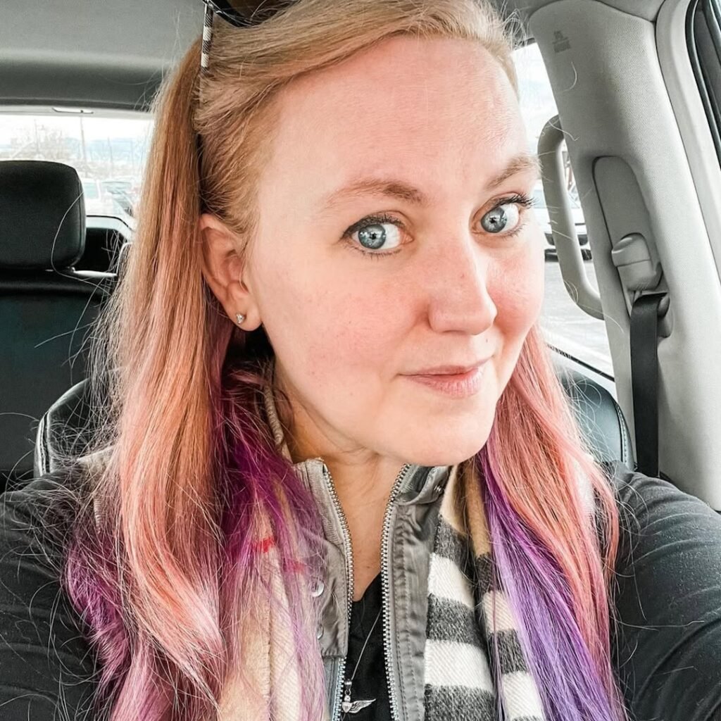 Read Fourth Wing Author Rebecca Yarros’ Bonus Scene