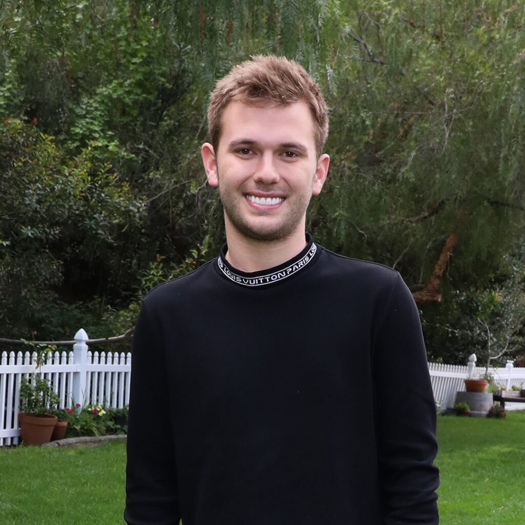 Chase Chrisley “Can’t Keep Anything Down” Amid His Health Issues