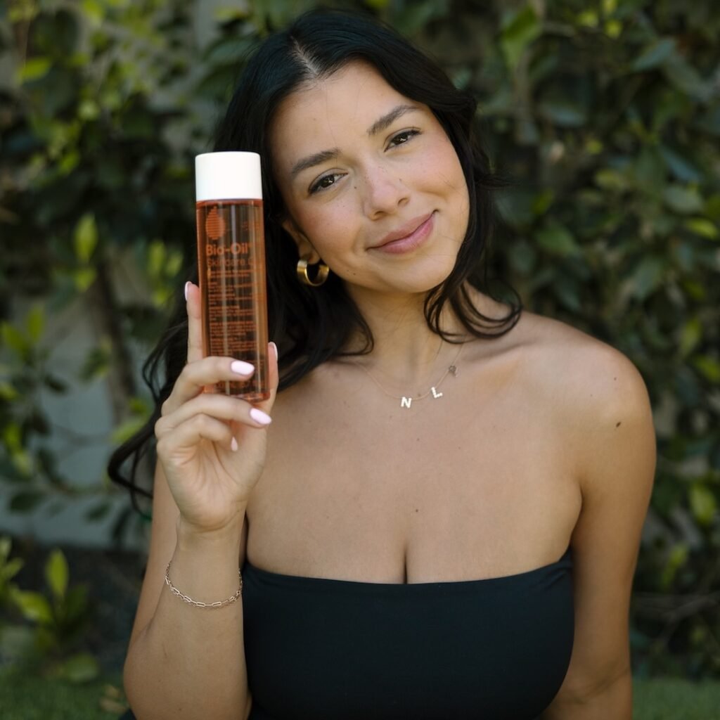 You Already Own Jen Affleck’s Favorite Skincare Product