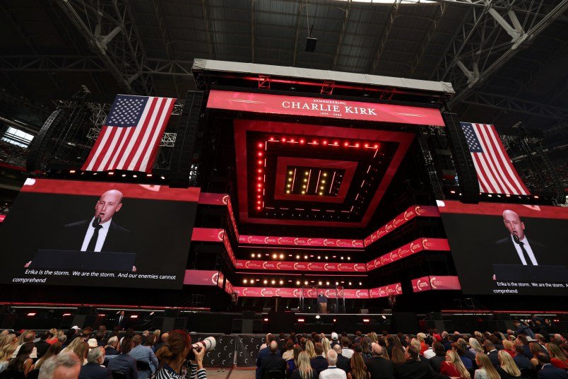 ‘We Know Better’: Experts Watch in Horror As Trump Admin Hides Record of Right-Wing Violence