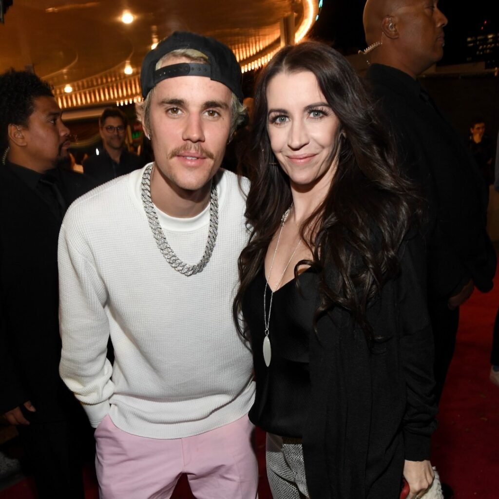 Justin Bieber Responds to Mom Pattie's Prayers