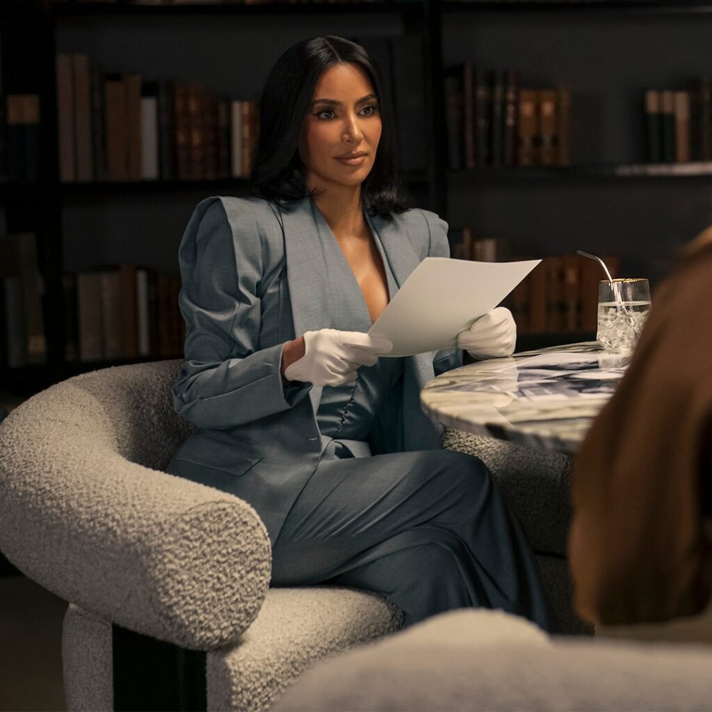 Sarah Paulson, Kim Kardashian Face Off in Cutthroat All’s Fair Trailer